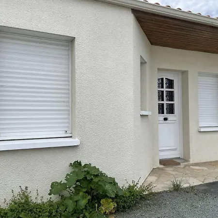 別荘 Maison 6 Pers Avec Jardin, Proche Centre-ville La Rochelle, Parking, Terrasse Ensoleillee - Fr-1-246-663 ラ・ロシェル