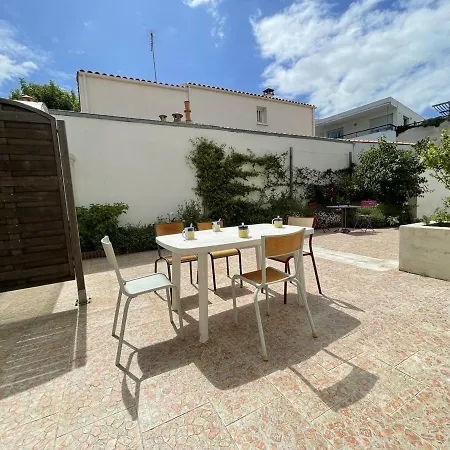 Maison 6 Pers Avec Jardin, Proche Centre-ville La Rochelle, Parking, Terrasse Ensoleillee - Fr-1-246-663 ラ・ロシェル